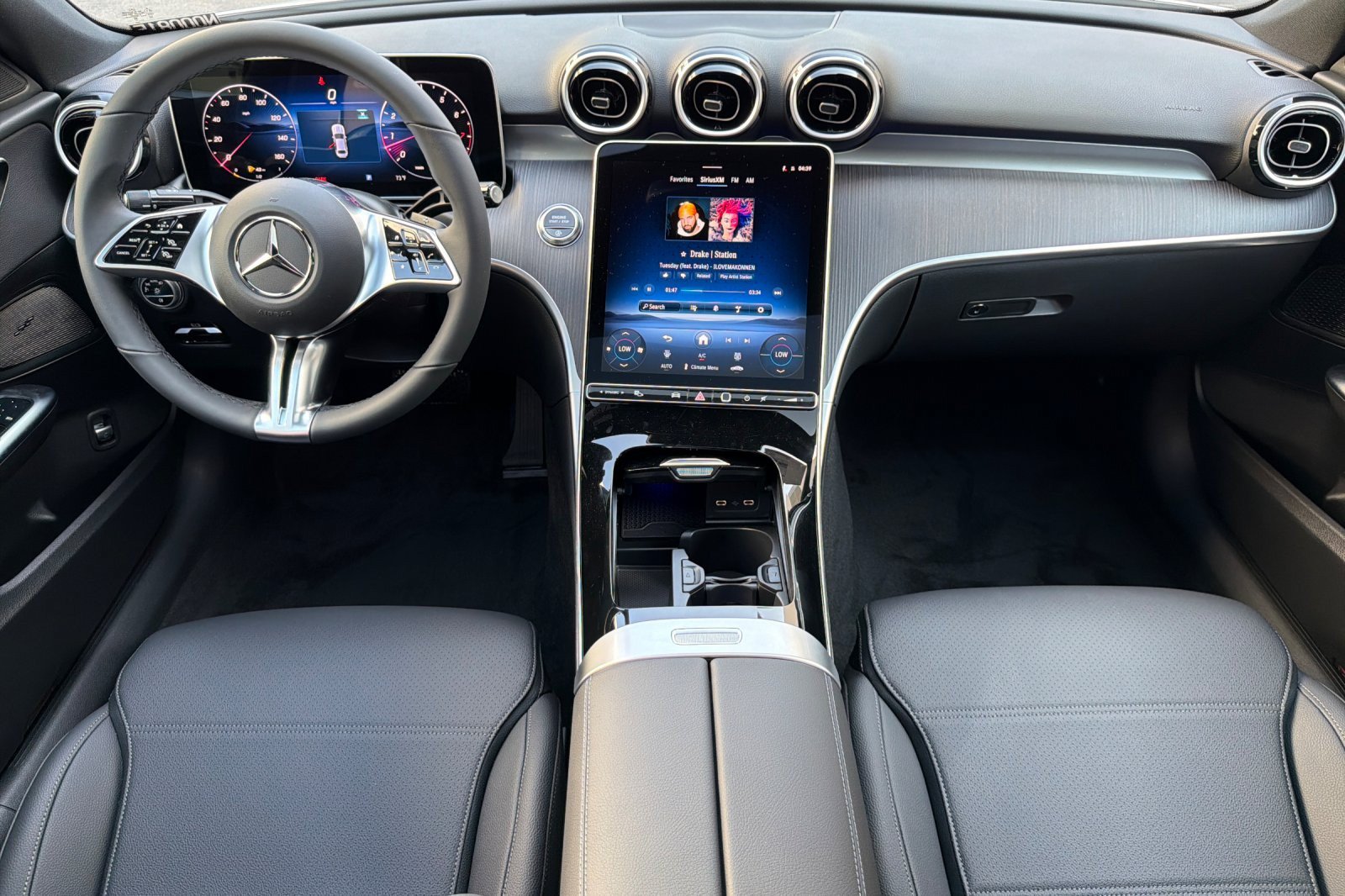 New 2026 Mercedes-Benz C 300 Sedan image 12