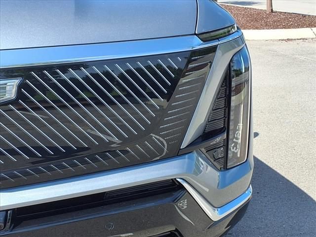 New 2026 Cadillac Vistiq Luxury image 9