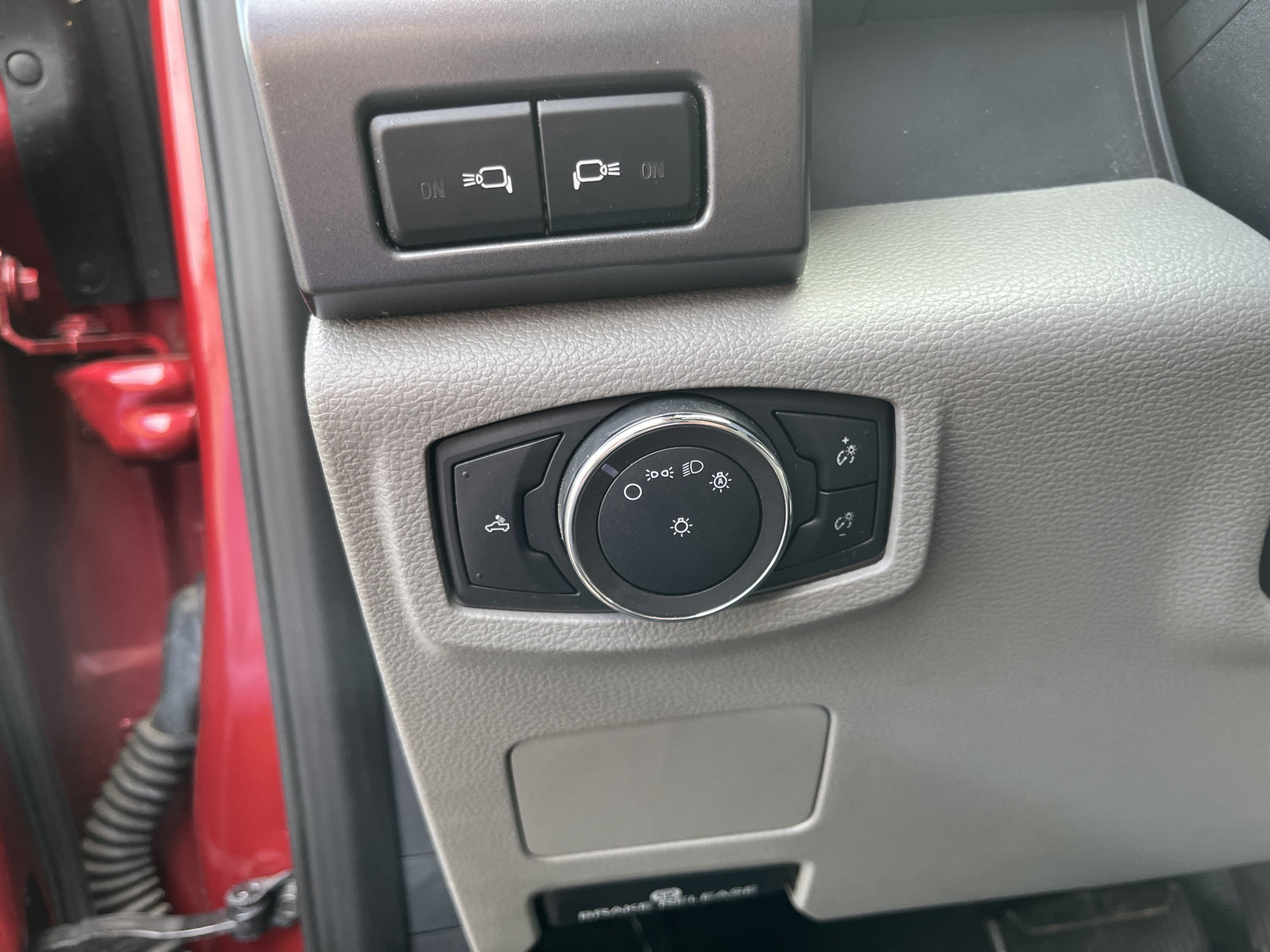 Used 2022 Ford F250 XLT w/ Camper Package AWD/4WD image 15
