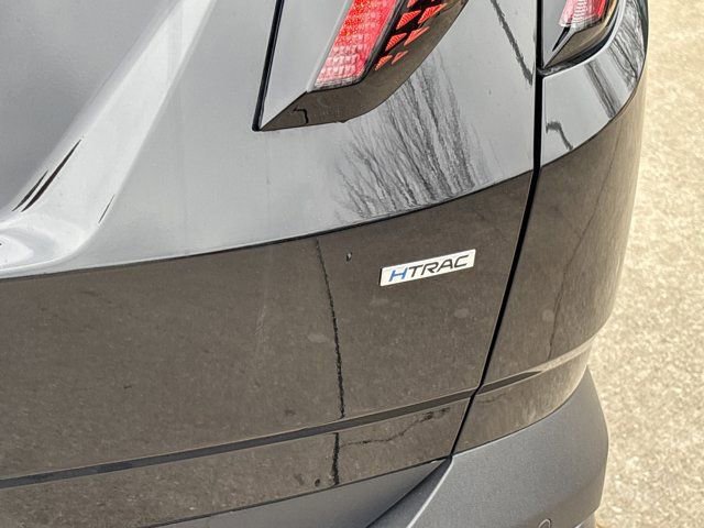 Used 2025 Hyundai Tucson Limited image 7