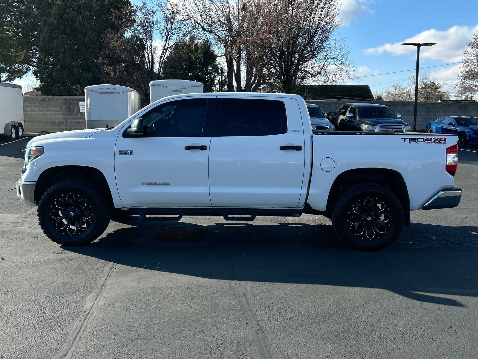 Used 2018 Toyota Tundra SR5 image 3