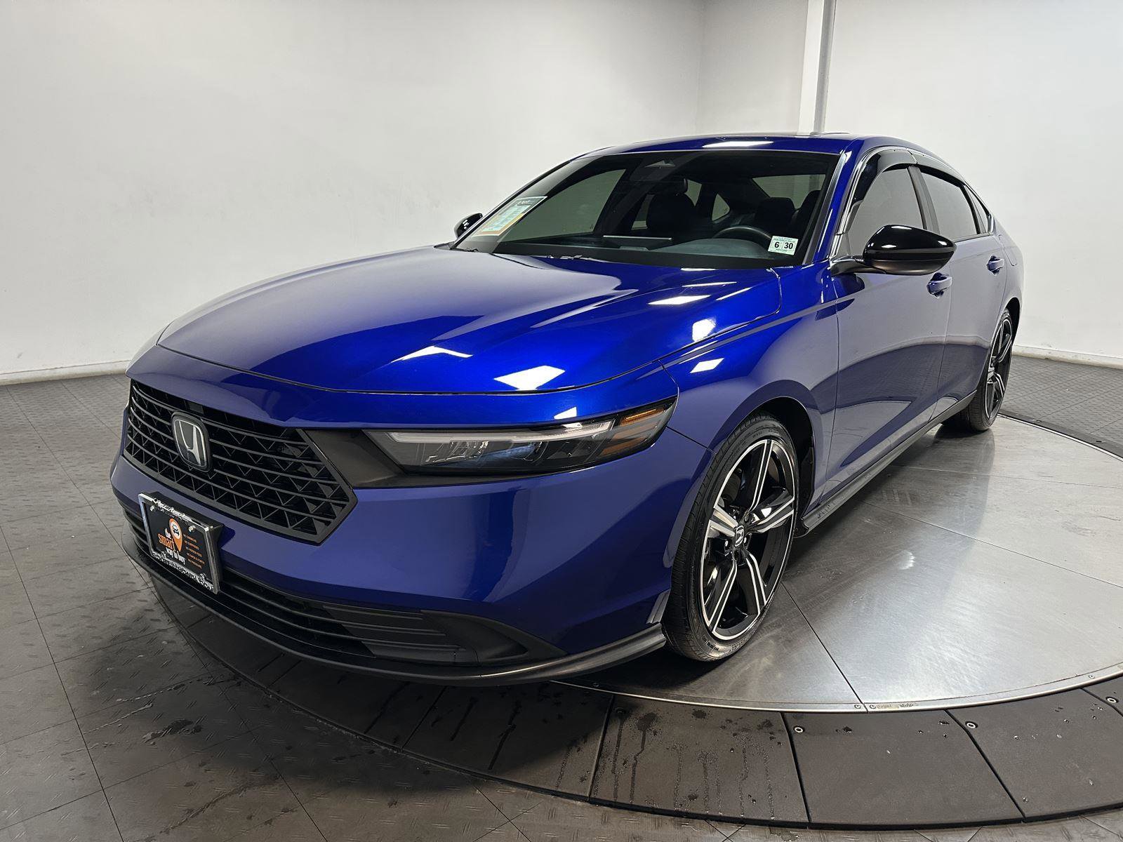 Used 2025 Honda Accord Sport image 6