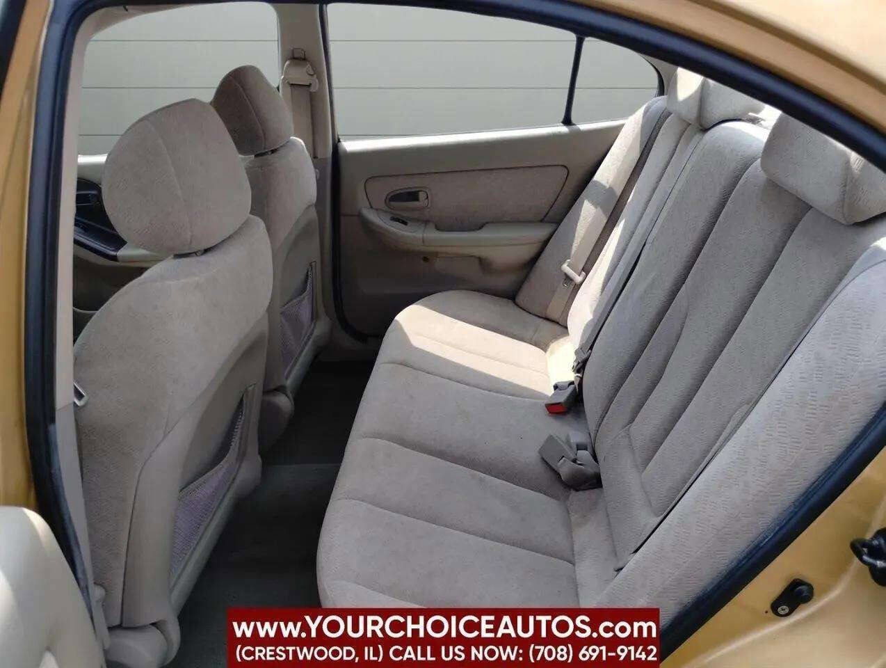 Used 2004 Hyundai Elantra GLS image 13