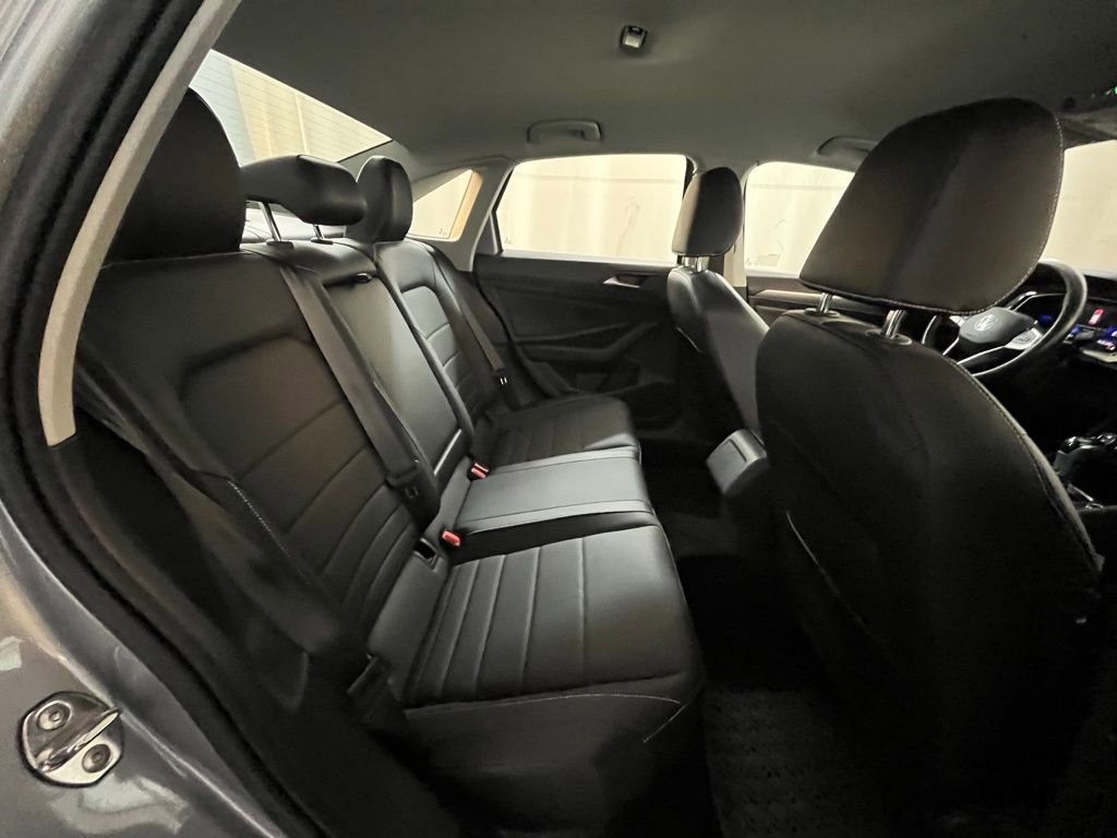 Certified 2023 Volkswagen Jetta SE image 27