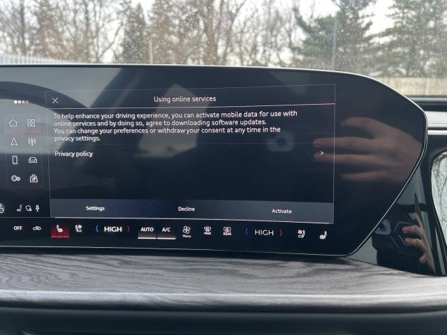 Certified 2025 Audi Q5 Premium Plus w/ Premium Plus image 15