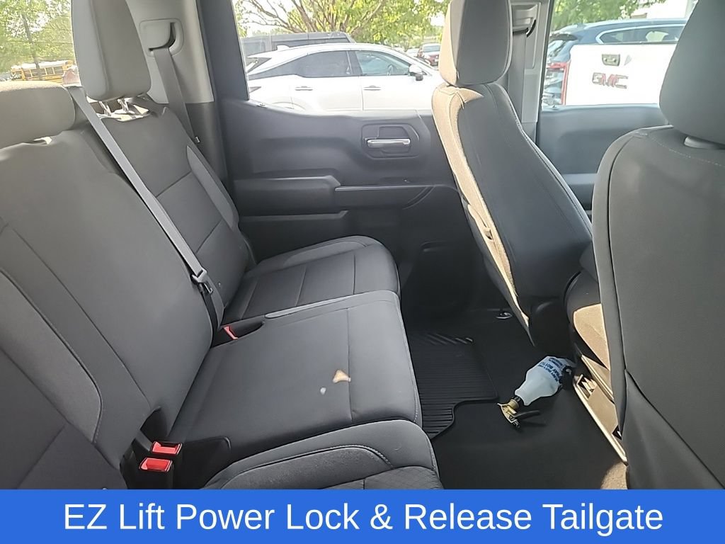 Used 2022 Chevrolet Silverado 1500 Custom w/ LPO, Dark Essentials Package AWD/4WD image 16