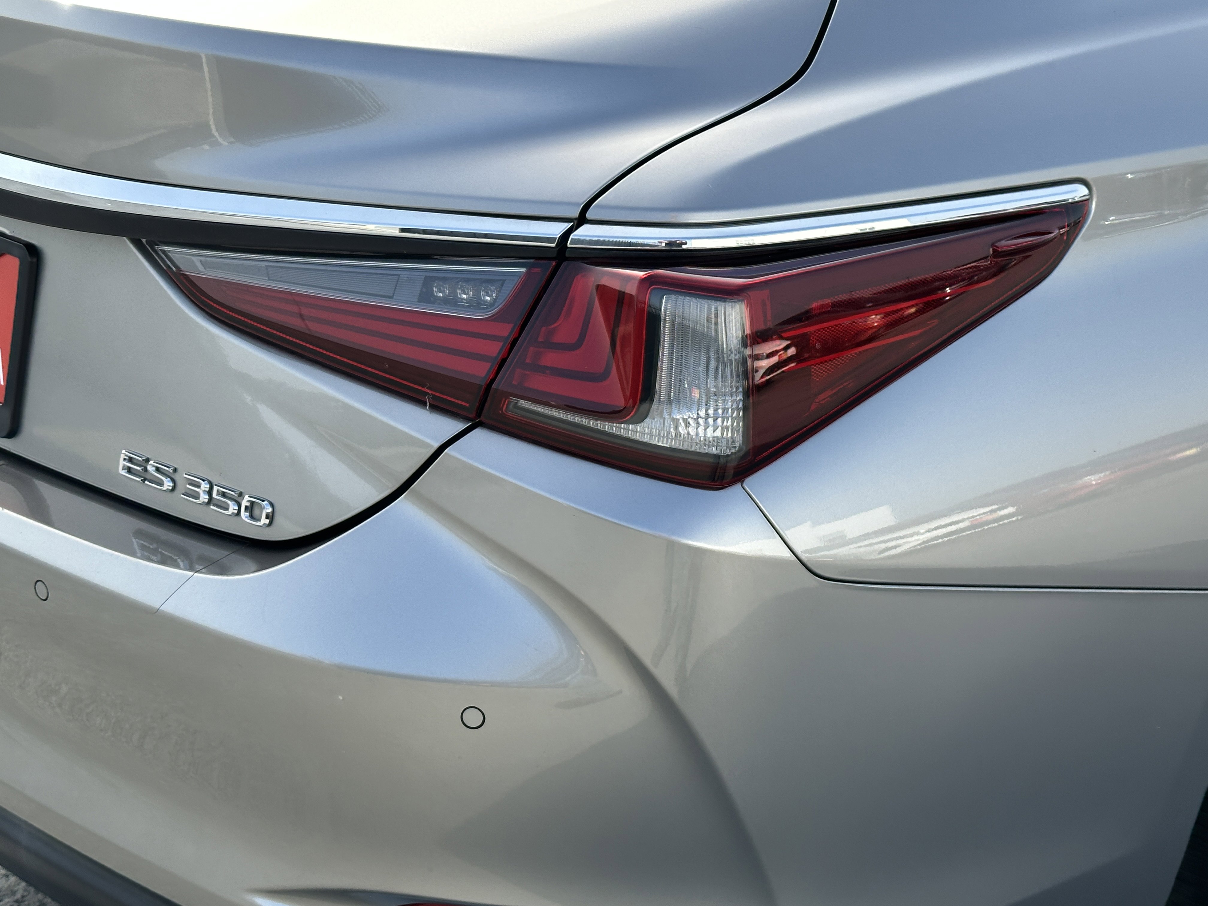 Used 2020 Lexus ES 350 w/ Premium Package image 20