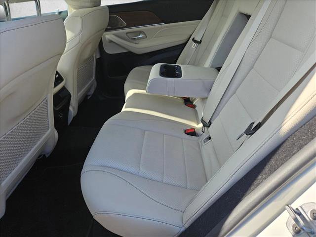 Used 2022 Mercedes-Benz GLE 350 4MATIC image 7