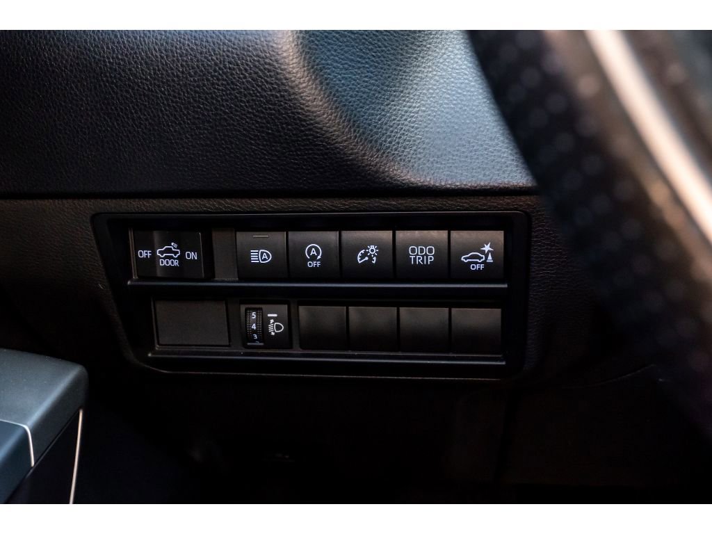 Used 2022 Toyota Tundra SR5 image 28