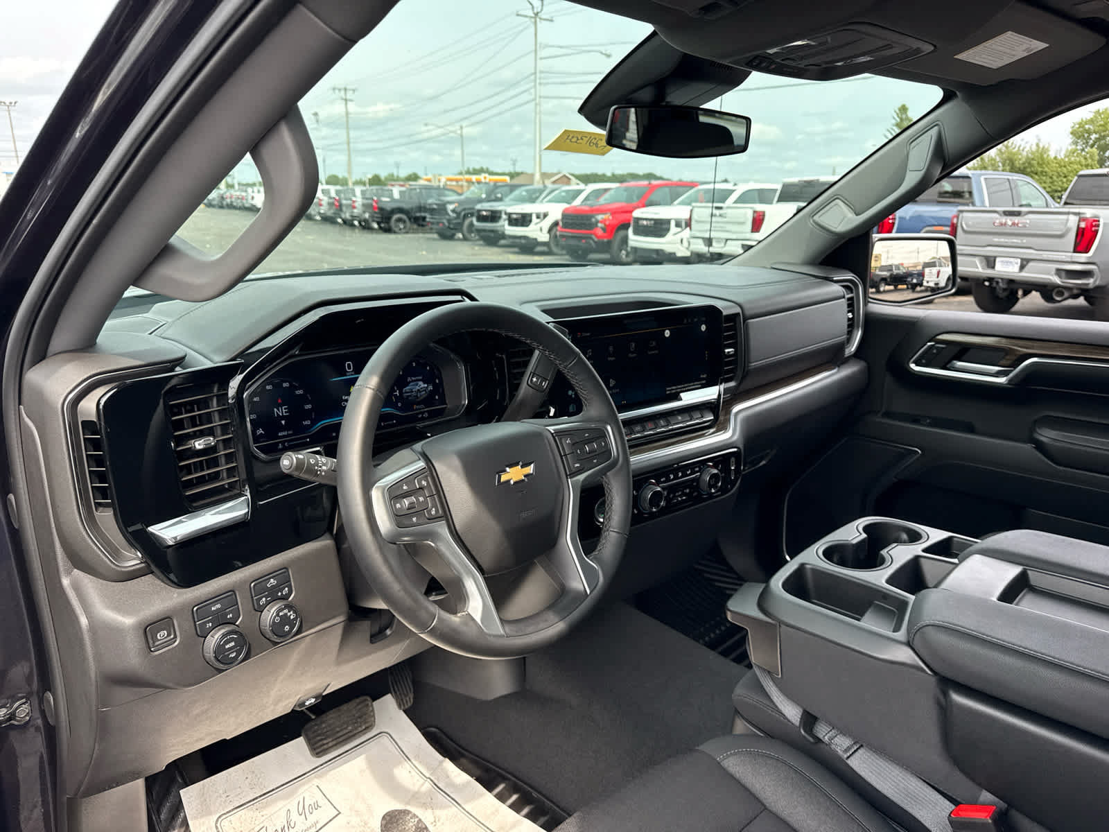 Certified 2024 Chevrolet Silverado 1500 LT AWD/4WD image 13