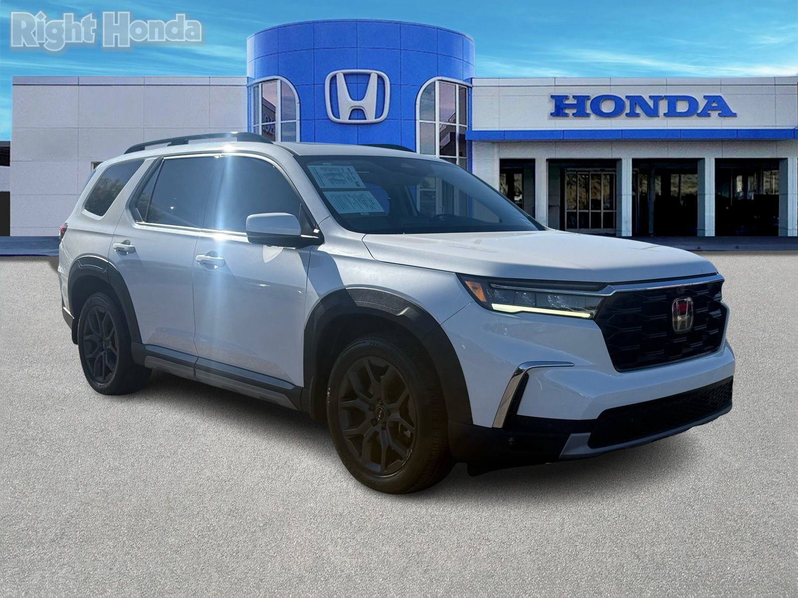 Used 2023 Honda Pilot Elite image 10