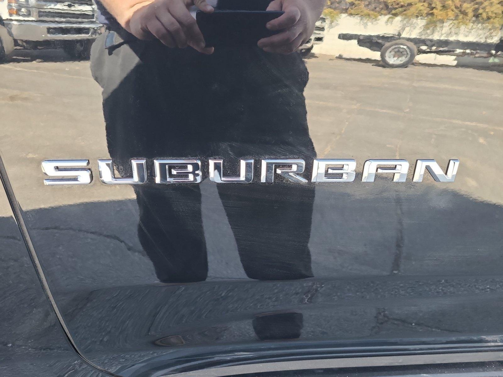 New 2026 Chevrolet Suburban Premier w/ Sun And Tow Package AWD/4WD image 25