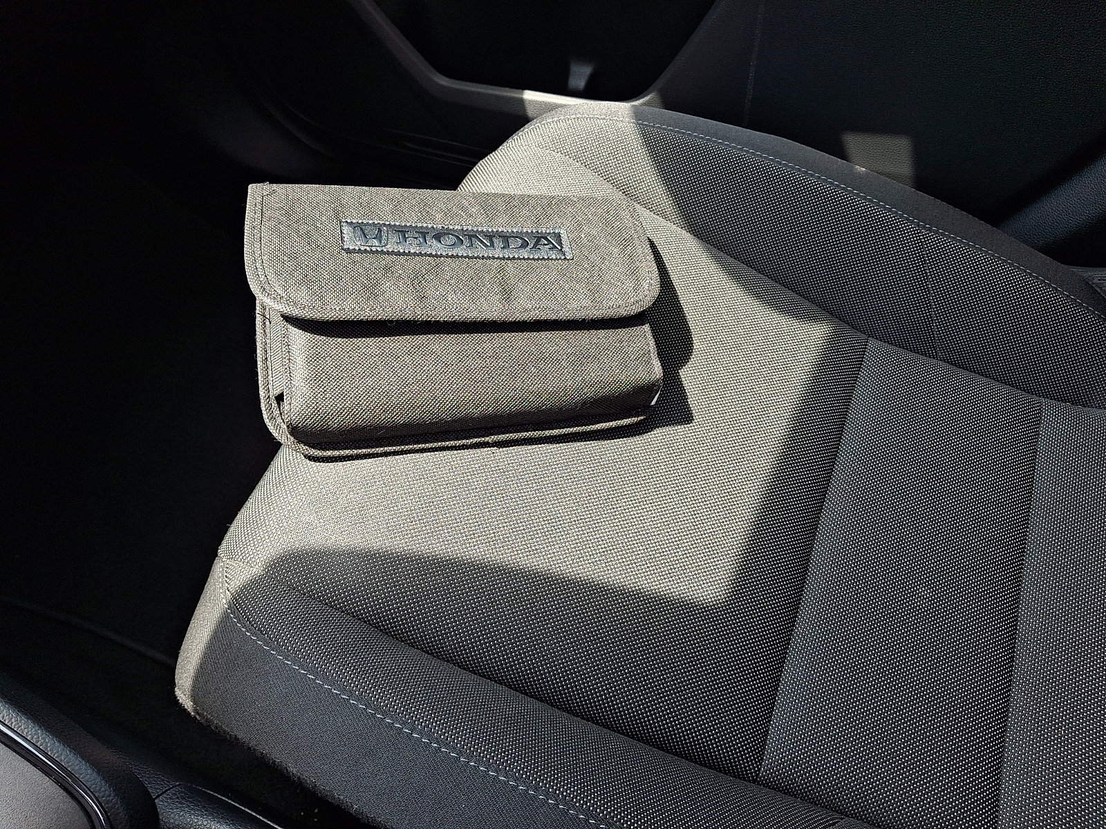 Used 2023 Honda CR-V EX image 25