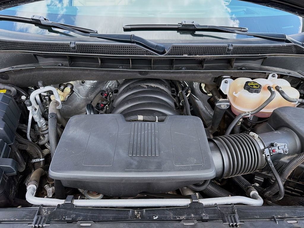 Certified 2024 Cadillac Escalade Premium Luxury image 32