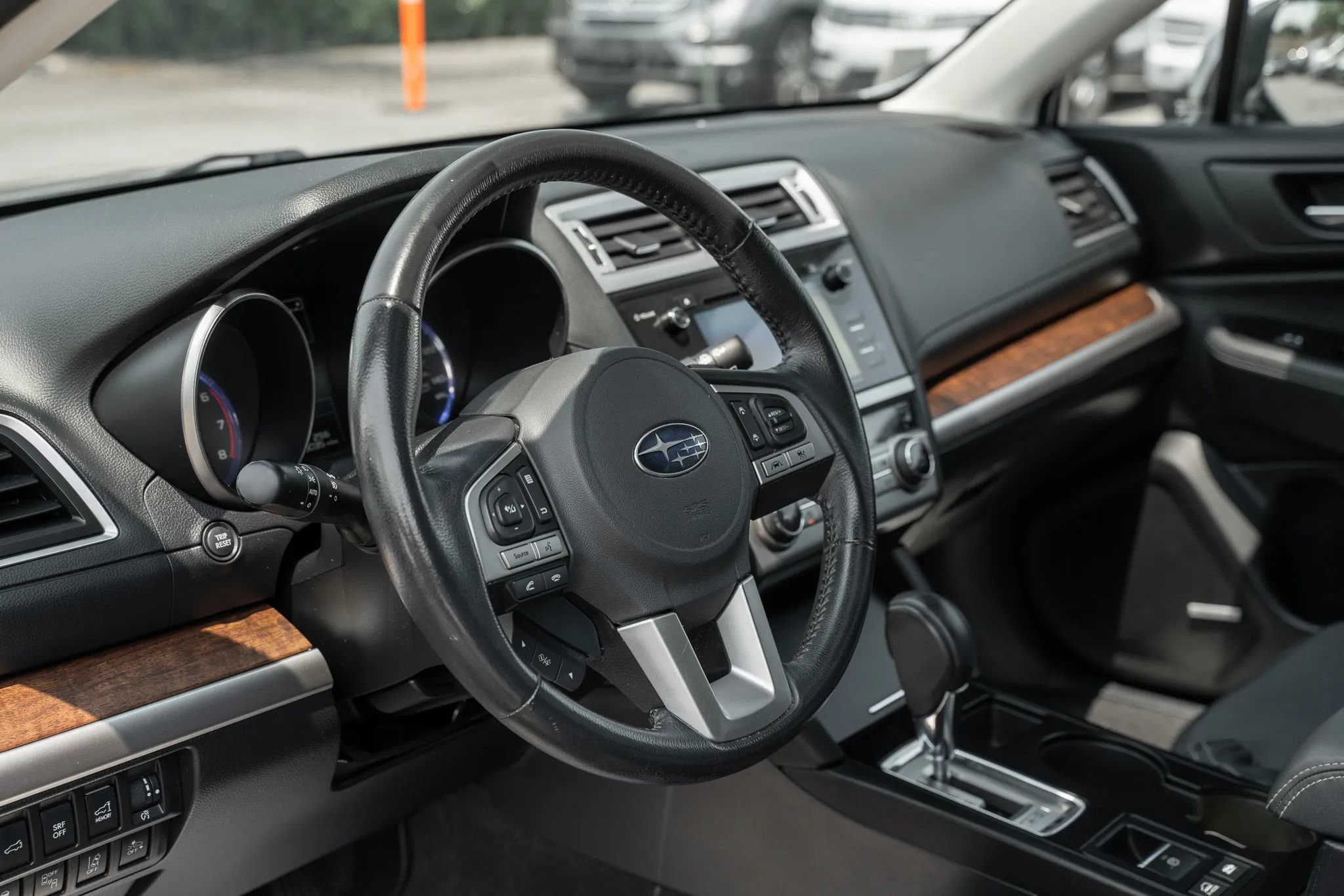 Used 2017 Subaru Outback 2.5i Limited AWD/4WD image 16