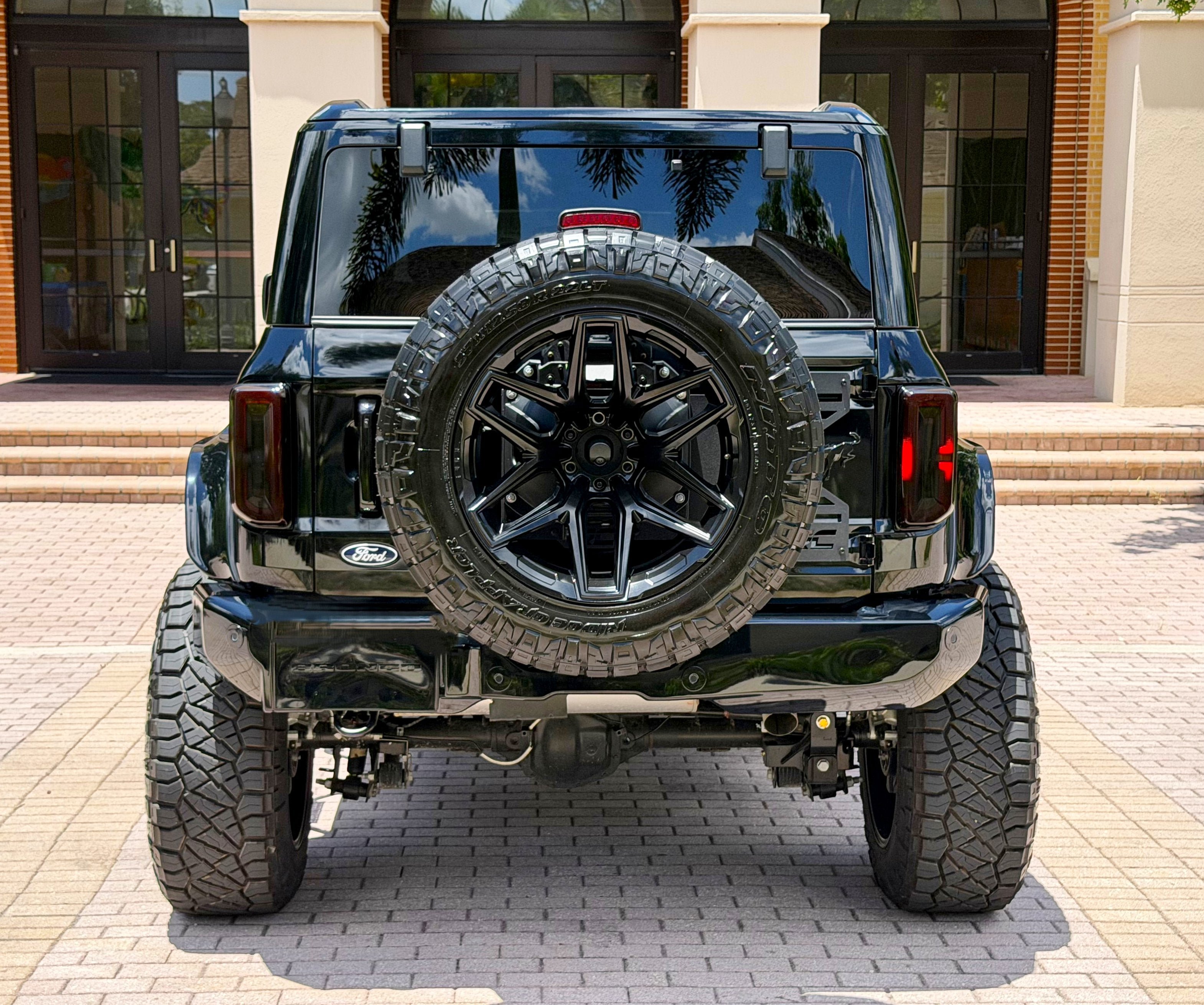 Used 2026 Ford Bronco Outer Banks AWD/4WD image 12