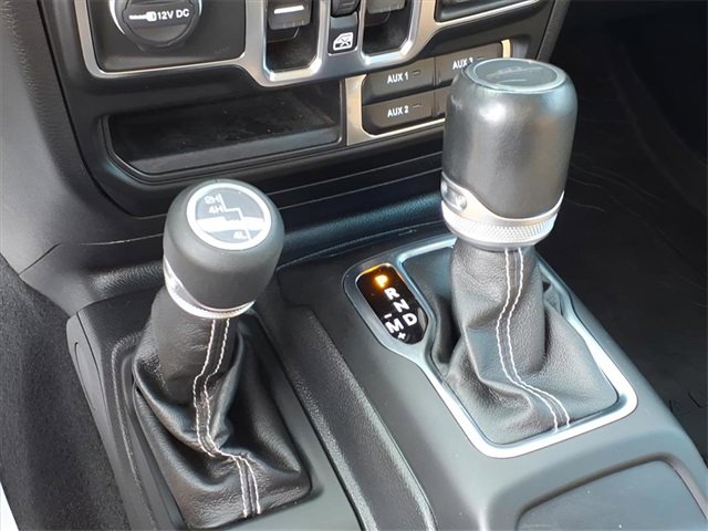 Used 2021 Jeep Gladiator Overland image 13