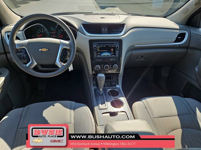 Used 2017 Chevrolet Traverse LT FWD image 10