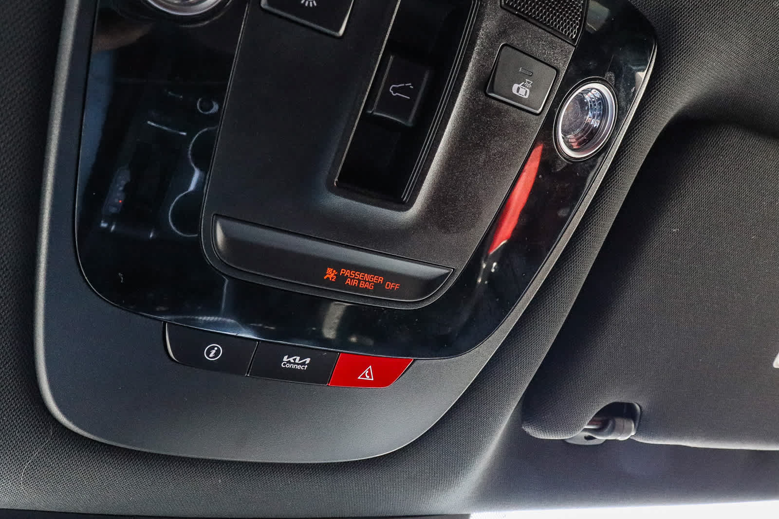 Used 2023 Kia K5 GT-Line AWD/4WD image 33