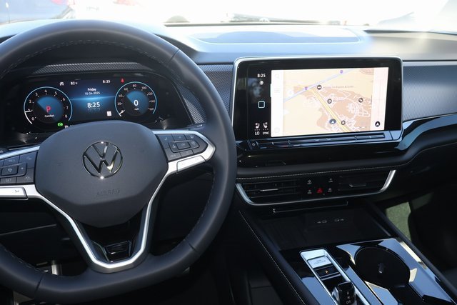 New 2026 Volkswagen Atlas Cross Sport SEL R-Line image 25