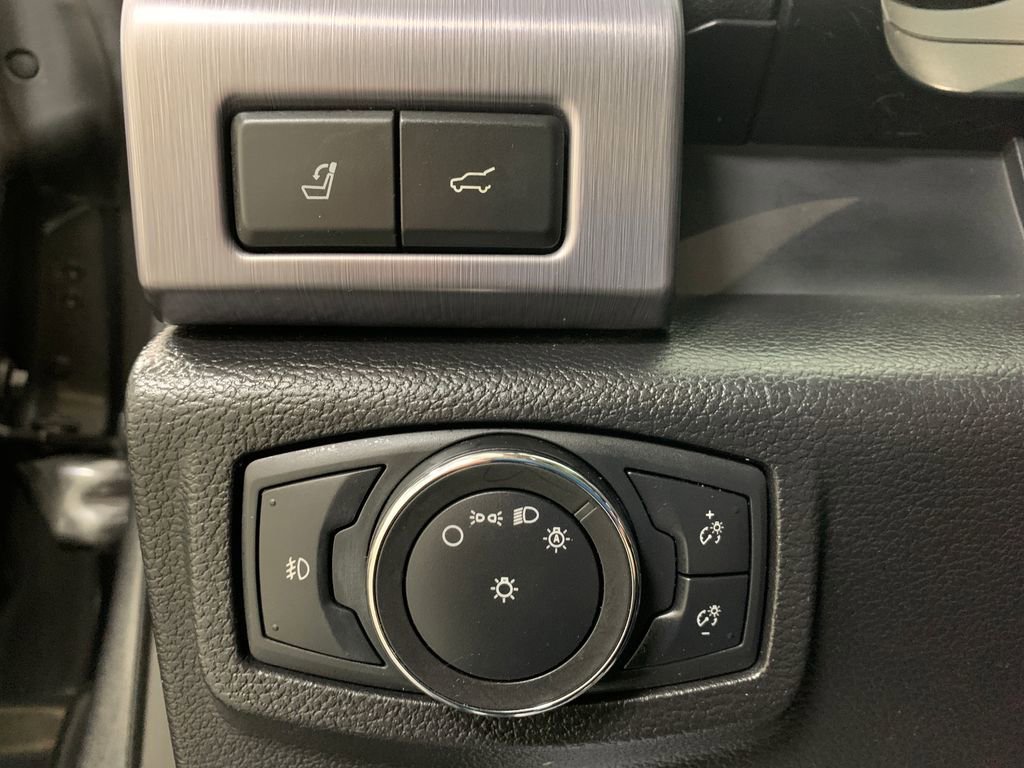 Used 2019 Ford Expedition Platinum AWD/4WD image 26