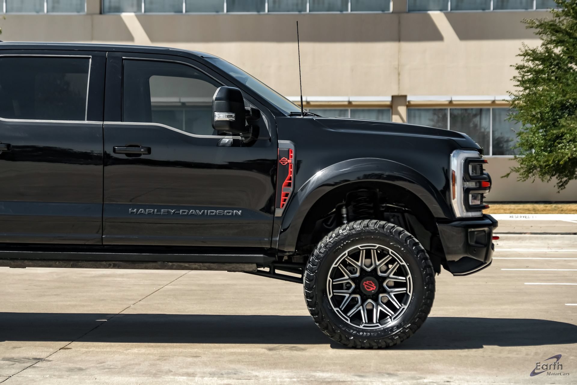 Used 2024 Ford F250 Lariat w/ Lariat Ultimate Package AWD/4WD image 21
