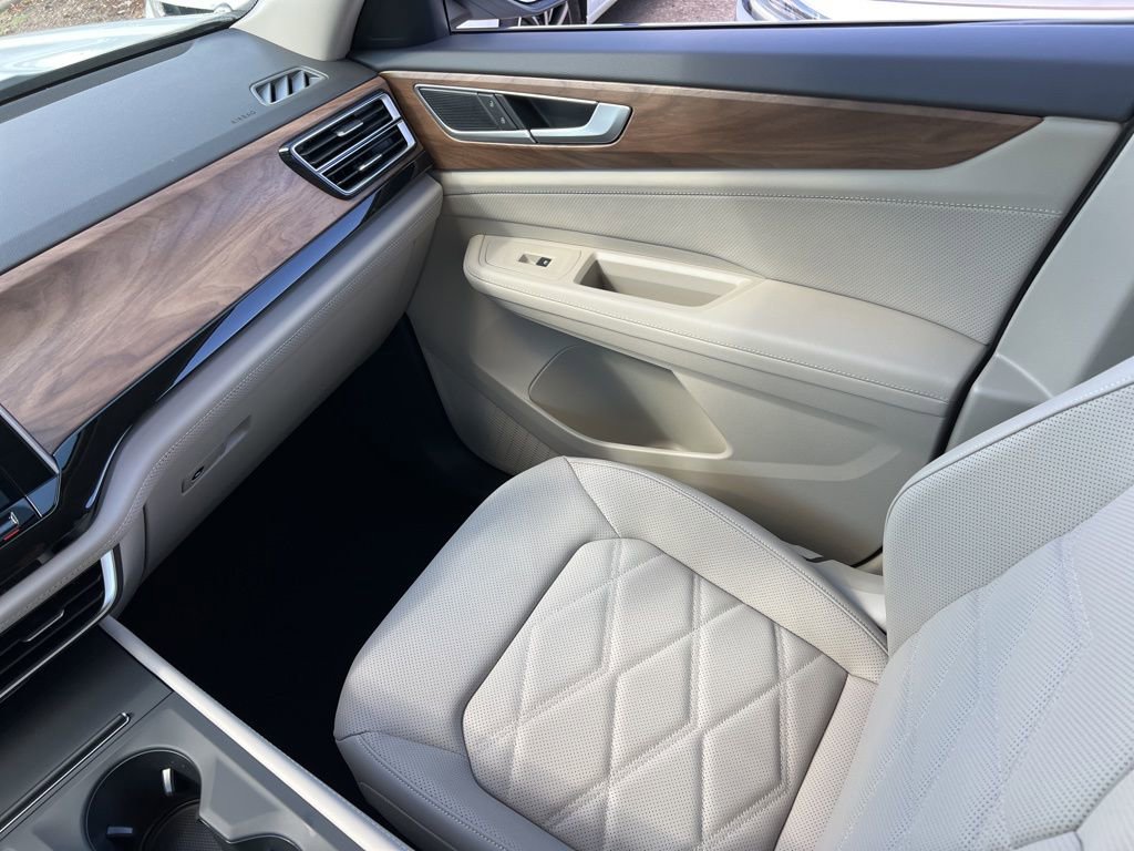 New 2026 Volkswagen Atlas SE image 26