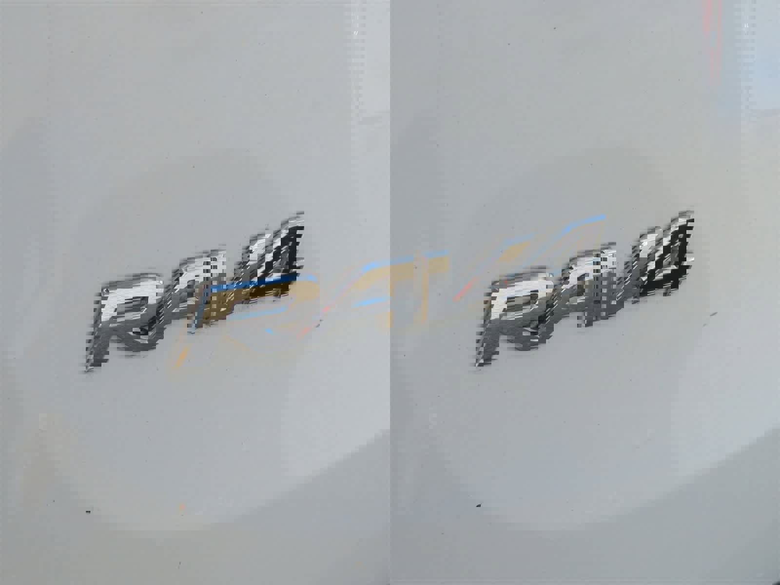 Used 2015 Toyota RAV4 LE image 13