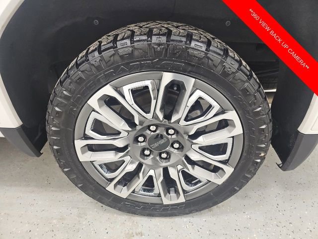 Used 2024 GMC Sierra 1500 Denali Ultimate image 10