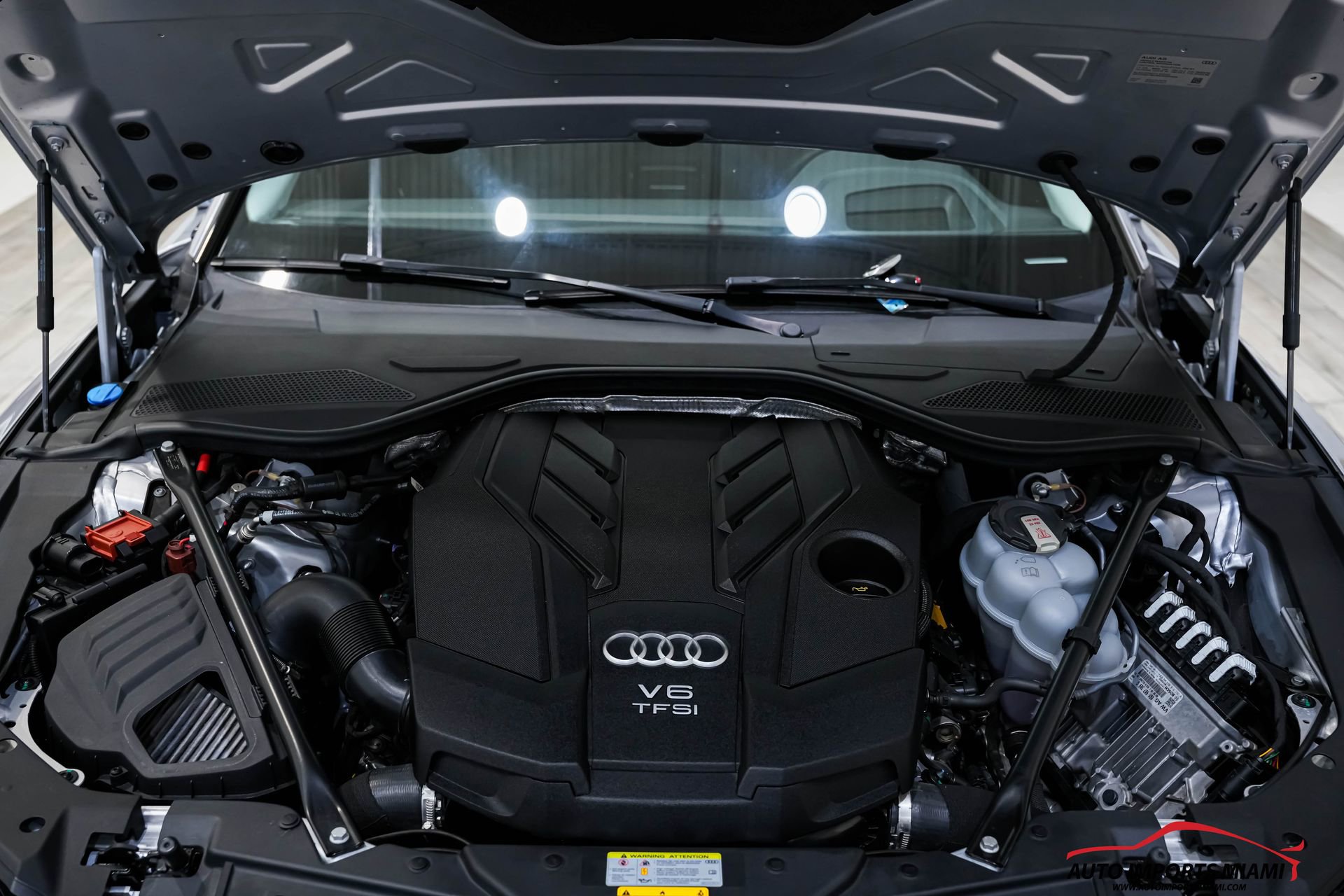 Used 2022 Audi A8 L 3.0T w/ Executive Package image 34