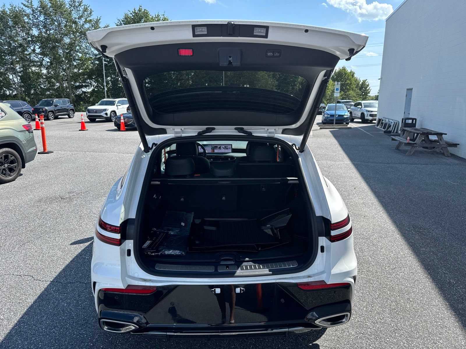 New 2026 Genesis GV70 2.5T Sport Prestige AWD/4WD image 10