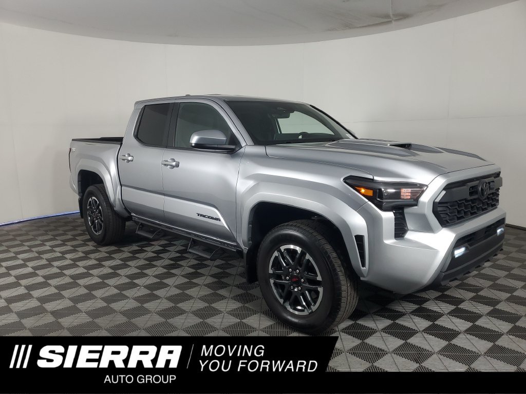 Used 2025 Toyota Tacoma TRD Sport RWD image 1