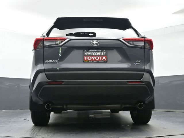 Certified 2025 Toyota RAV4 LE AWD/4WD image 28