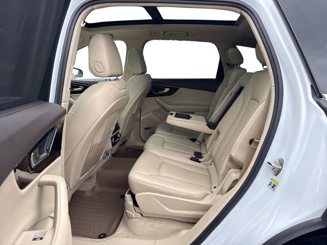 Used 2018 Audi Q7 3.0T Prestige image 11