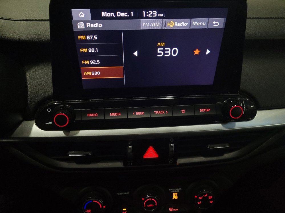 Used 2023 Kia Forte LXS w/ LXS Technology Package image 25