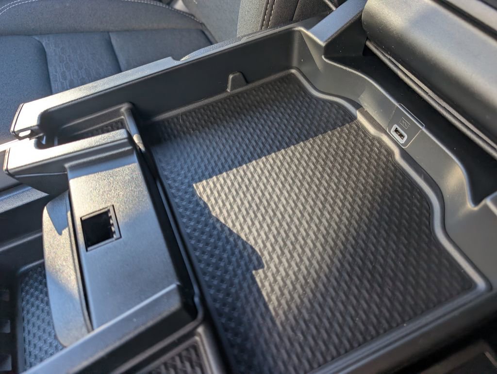 Used 2025 RAM 1500 Big Horn image 33