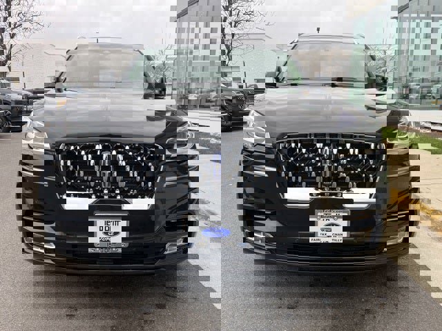 Certified 2023 Lincoln Aviator Grand Touring w/ Equipment Group 301A image 2