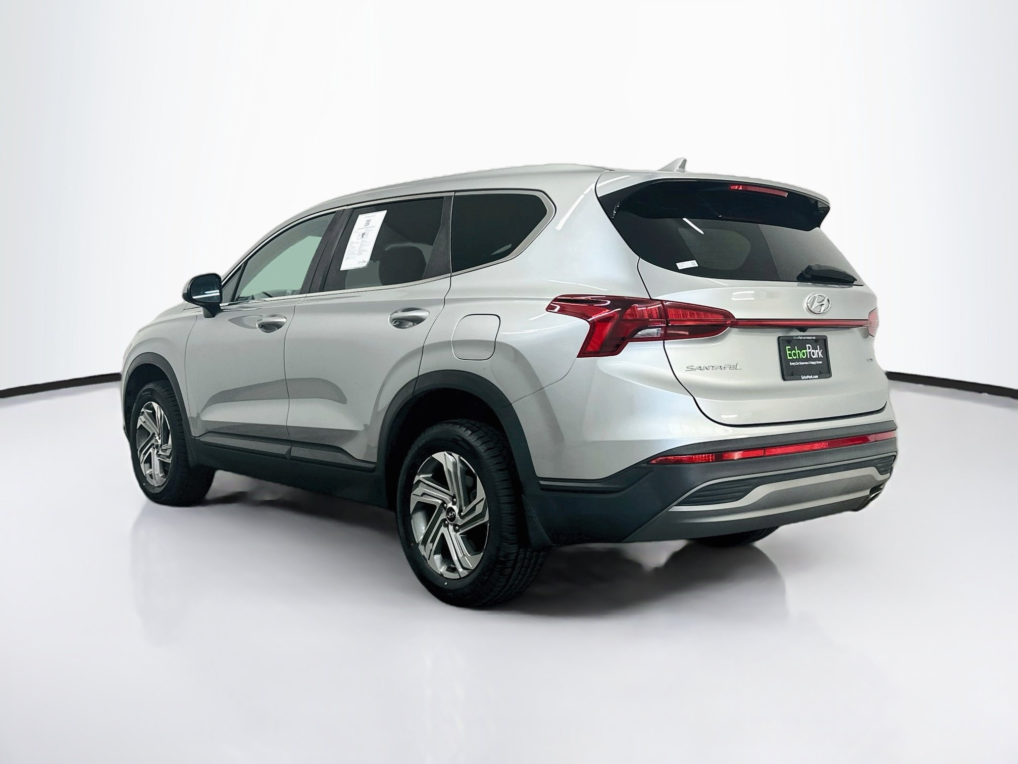 Used 2021 Hyundai Santa Fe SE AWD/4WD image 5