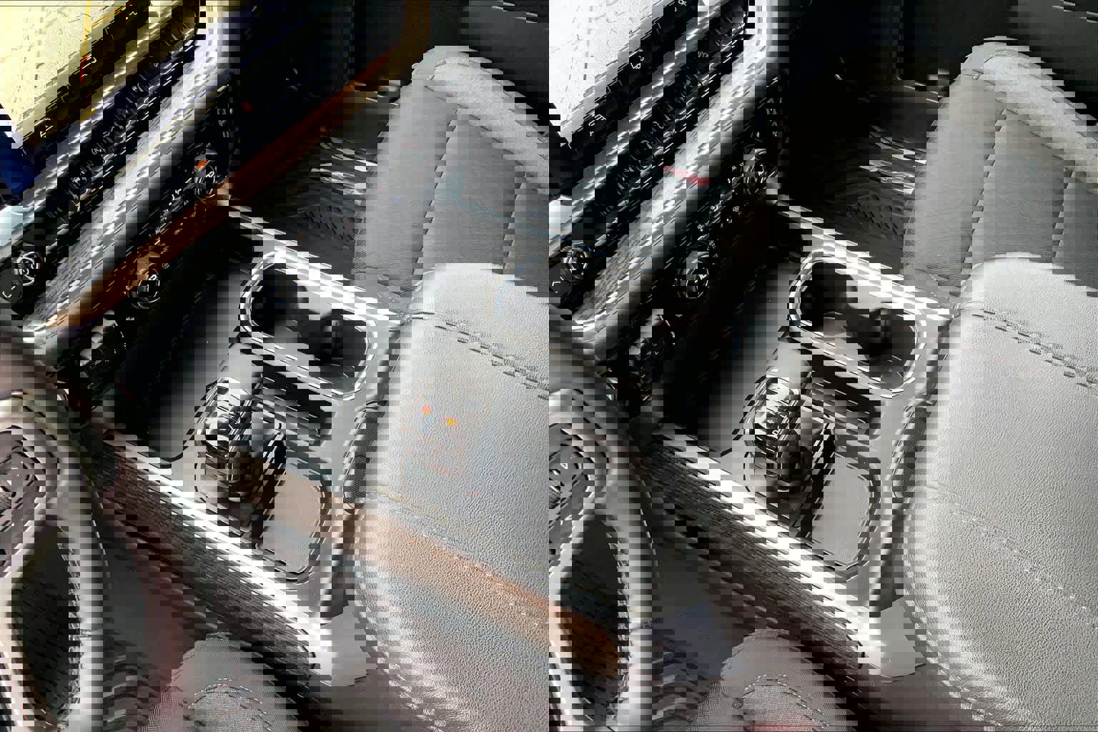 Used 2024 Chevrolet Silverado 1500 LT Trail Boss w/ Convenience Package II AWD/4WD image 15