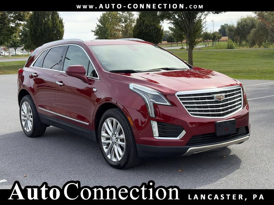 Used 2018 Cadillac XT5 Platinum w/ Driver Assist Package AWD/4WD image 1
