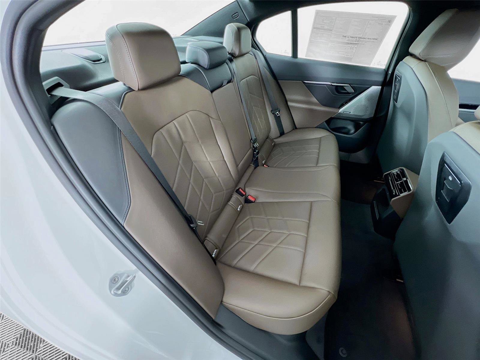 Used 2026 BMW 530i xDrive image 24