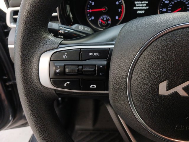 Used 2022 Kia K5 LXS image 16
