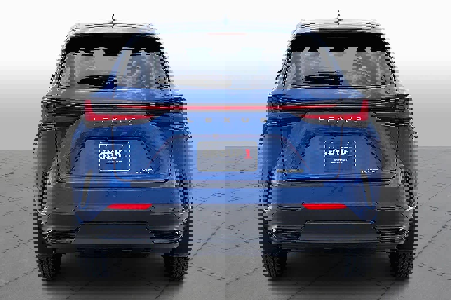 Used 2025 Lexus NX 250 FWD w/ Accessory Package (K3) image 5