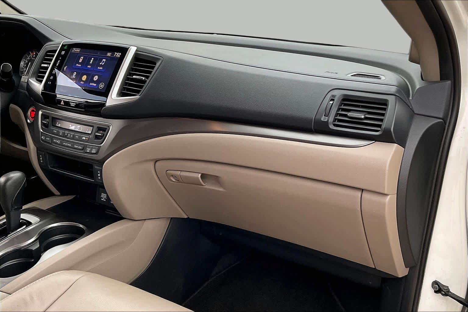 Used 2016 Honda Pilot EX-L image 19