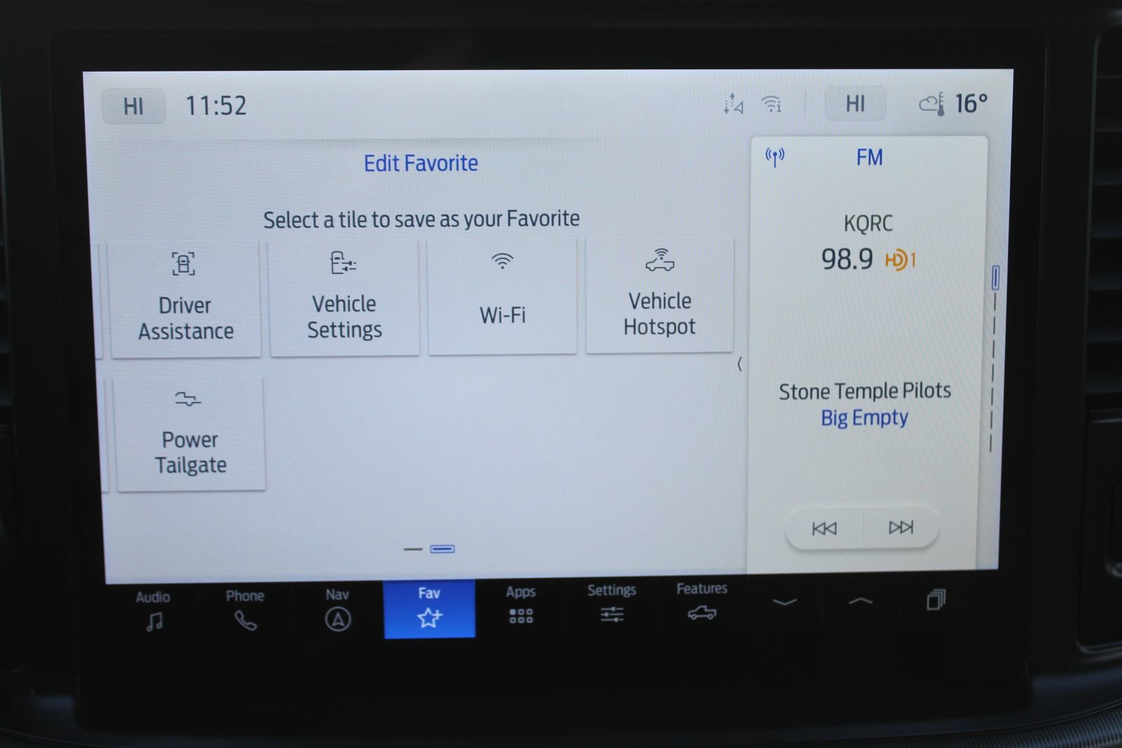 New 2025 Ford F150 Lariat w/ Equipment Group 501A Mid image 45