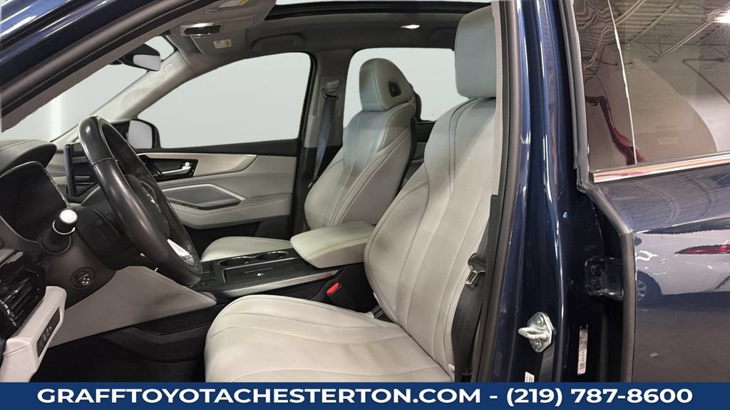 Used 2025 Acura MDX w/ Technology Package AWD/4WD image 23