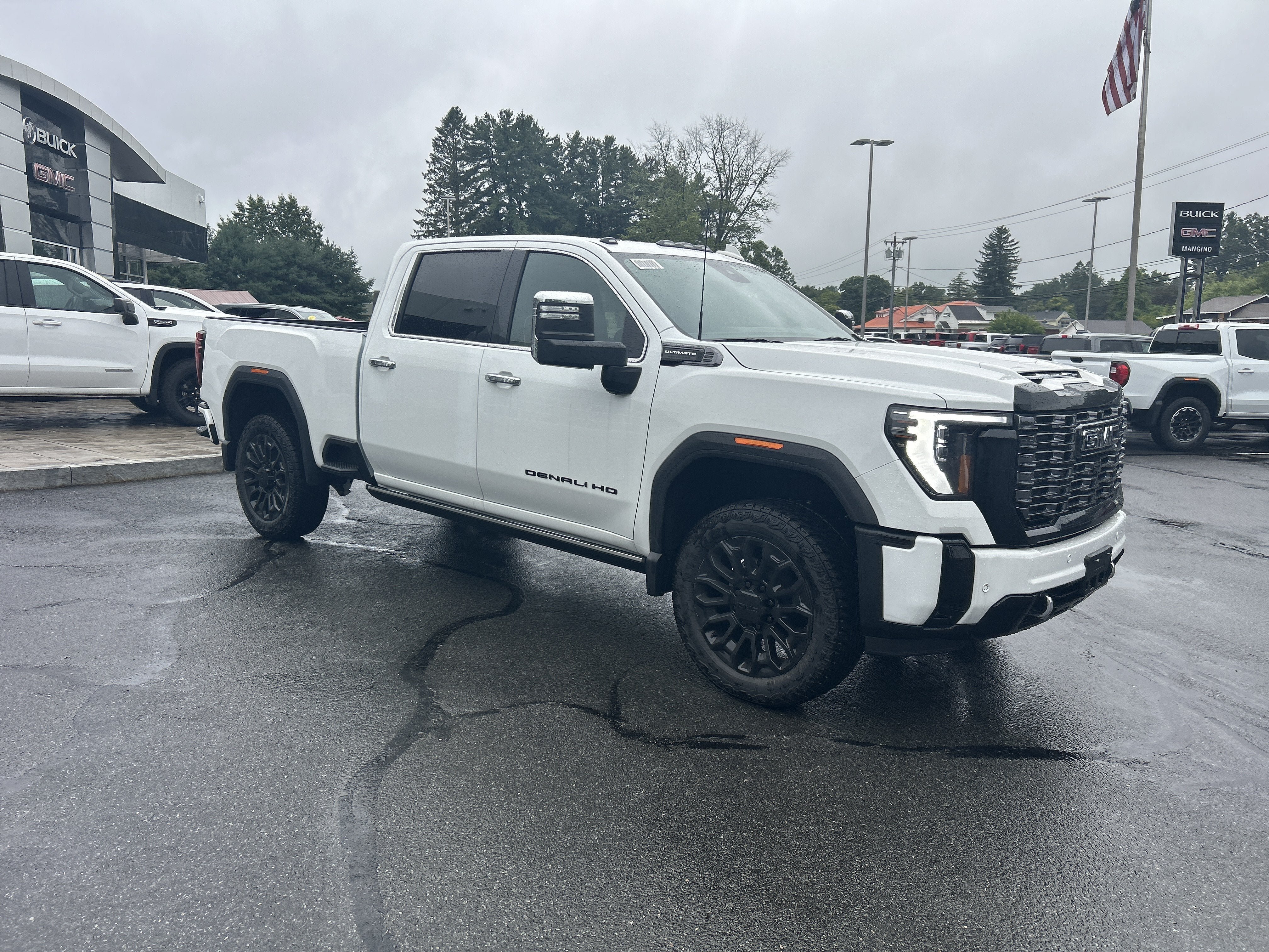 New 2026 GMC Sierra 2500 Denali Ultimate w/ LPO, Black Badging Package AWD/4WD image 18