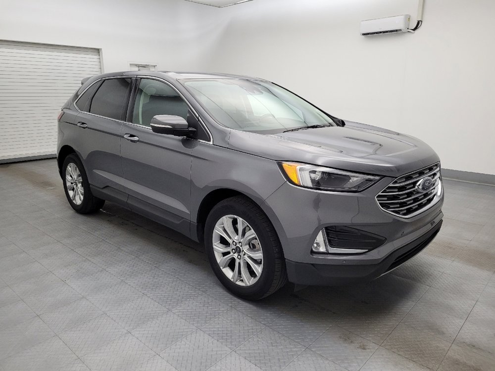 Used 2024 Ford Edge Titanium image 11