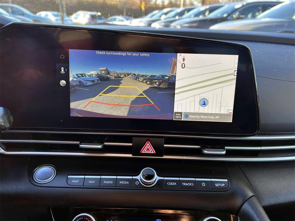 Certified 2023 Hyundai Elantra SEL w/ Convenience Package image 20