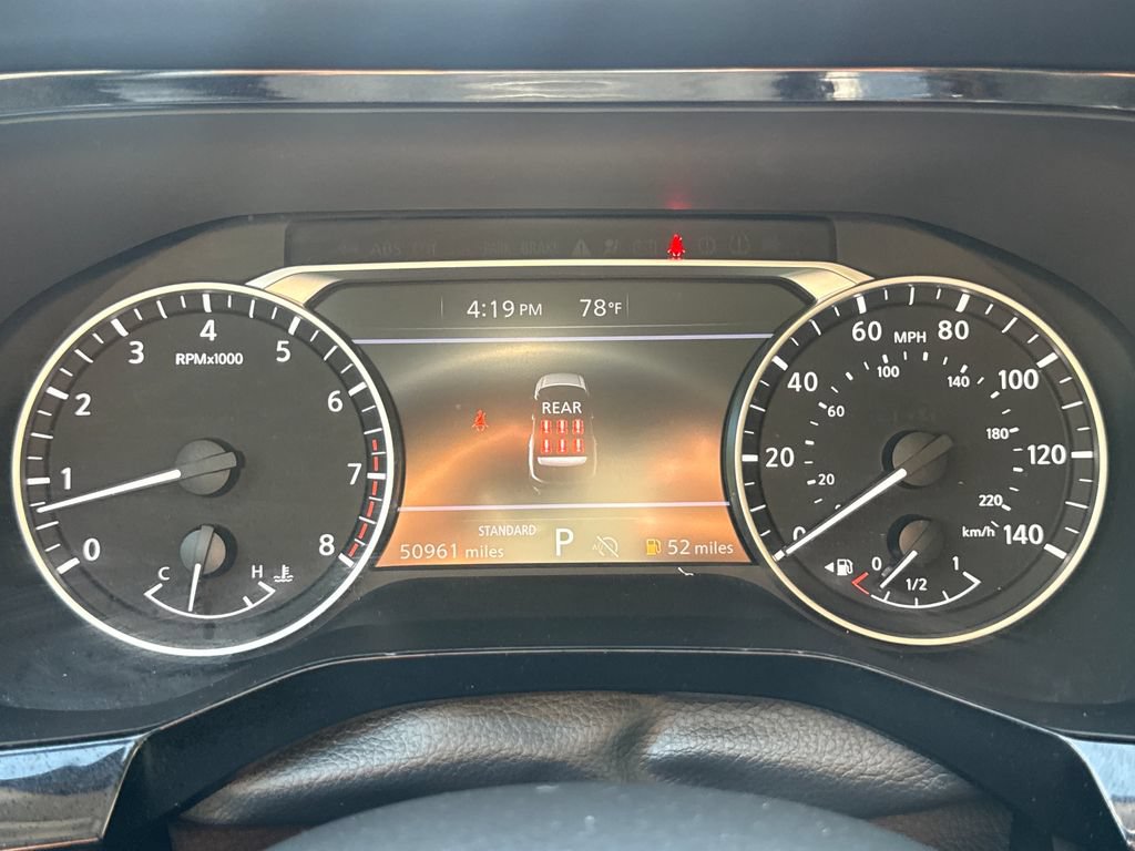 Used 2025 Nissan Pathfinder SV FWD image 21